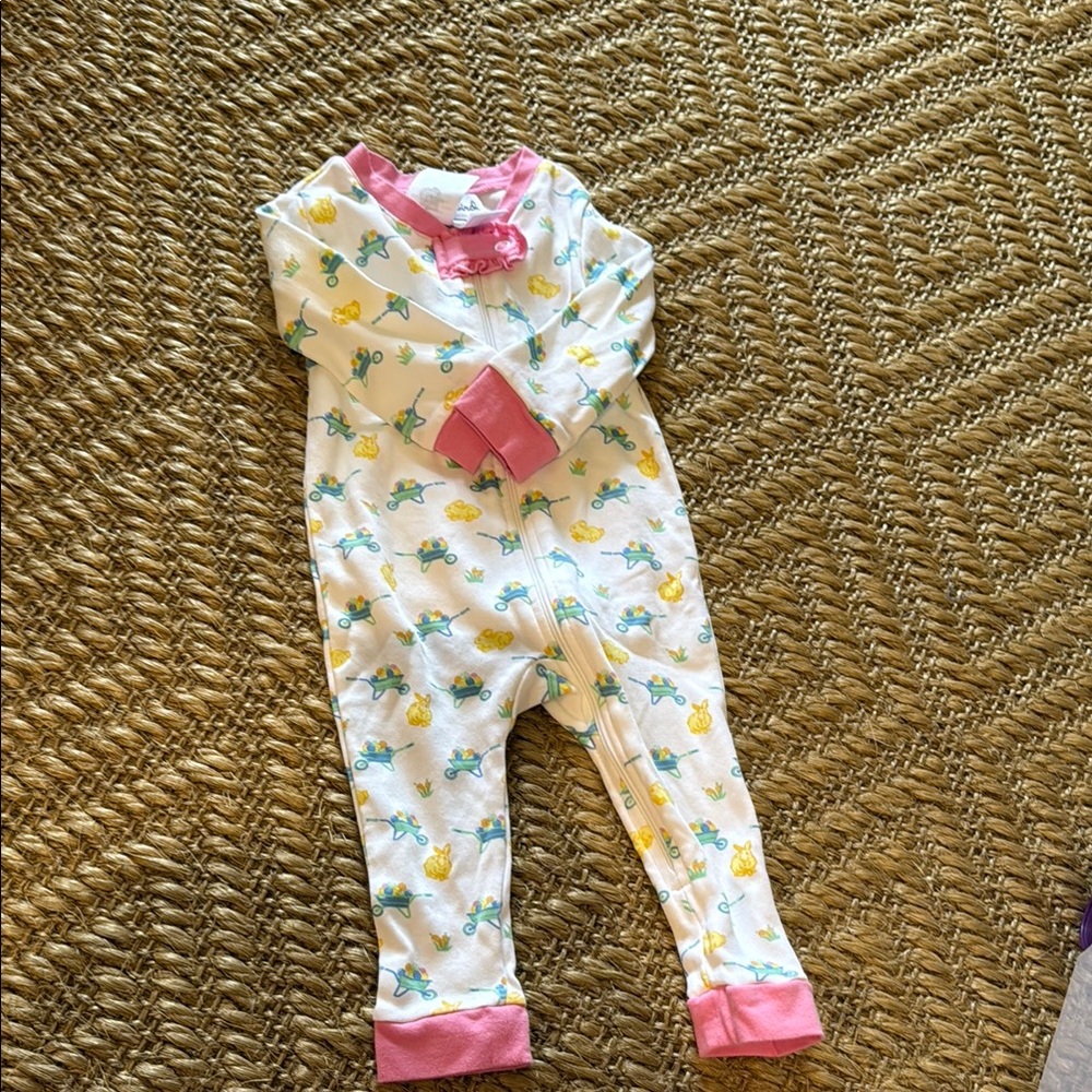 Spring/ Easter Pajama Set - Picture 3 of 5